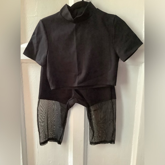 Fashion Nova Ladies 2pc Shorts Set - Picture 1 of 11